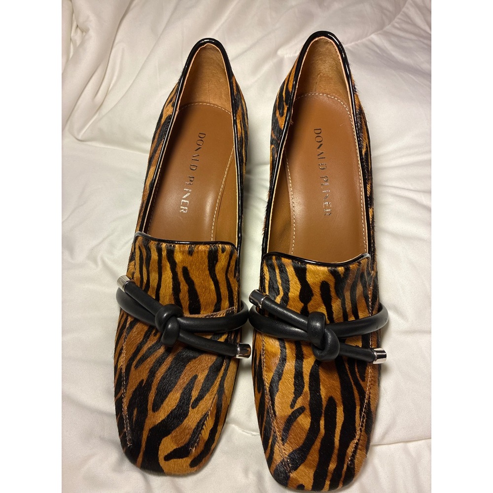 Donald Pliner Camee Tiger Print Calf Hair Block Heel Loafer Pumps